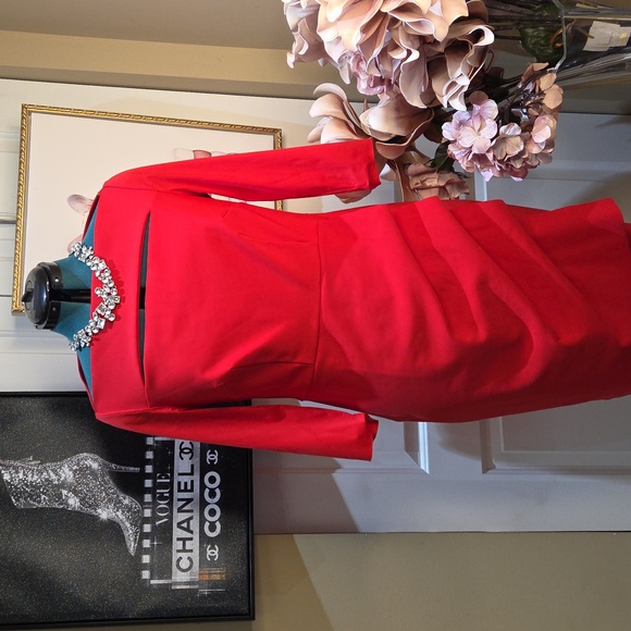 Nwot 14 Alex Evenings Red Long Sleeve Sheath Dress with Neck Cutout - Picture 3 of 17